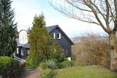 Foto - Freistehendes Haus mit zwei Wohnungen