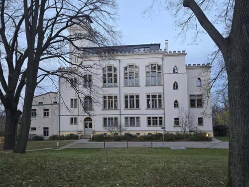 Foto - Exklusives Wohnen im Schloss: barierrefrei, Balkon ins Grüne
