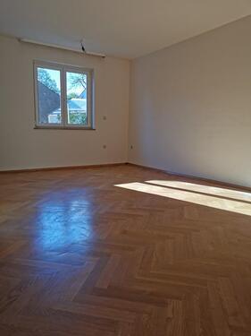 Foto - Etagenwohnung zur Miete in Esslingen am Neckar