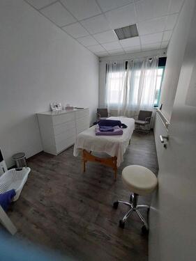 Foto - Praxisraum,Raum für Physiotherapie, Massage, o.ä.