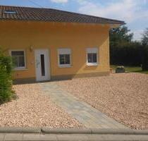 Kleine Doppelhaushälfte in 66903 Altenkirchen zu vermieten! - Gries