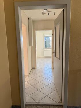 Foto - 4 Zimmer Wohnung ab sofort zu Vermieten