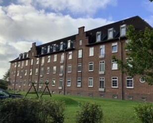 Sonnige 4-Zimmer-Wohnungen mit 2 Bädern und Balkon zu vermieten ! - Flensburg Altstadt