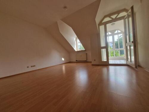 Foto - Helle 1‑Zimmer-Wohnung mit Wintergarten, Keller & Stellplatz