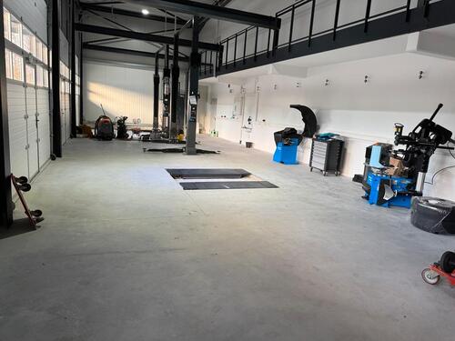 Foto - Vollausgestattete Werkstatt zu Vermieten