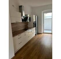 3 Zimmer Wohnung - 955,00&nbsp;EUR Kaltmiete, ca.&nbsp; 100,00&nbsp;m&sup2; in Weiden in der Oberpfalz (PLZ: 92637)