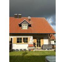 Schöne Doppelhaushälfte nahe Aichach