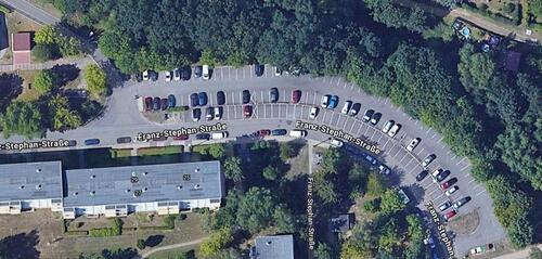 Foto - Parkplatz in der Franz-Stephan-Straße