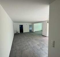 Erdgeschoss Wohnung von 3 ZKB (ca. 130 m2) - Wassenach