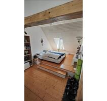 ANFRAGESTOP !!!!! Charmante 3-Zimmer (Altbau)-Wohnung - Kiel Gaarden-Ost