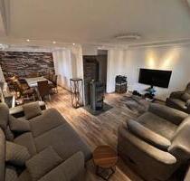 Kernsaniertes, teilmöbliertes Einfamilienhaus mit großem Garten - Nordstemmen