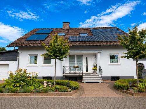 Foto - Von Privat - Großes Haus mit Garten, PV und Einliegerpotenzial
