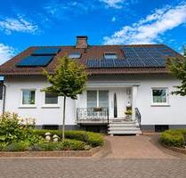 Von Privat - Großes Haus mit Garten, PV und Einliegerpotenzial - Elkenroth