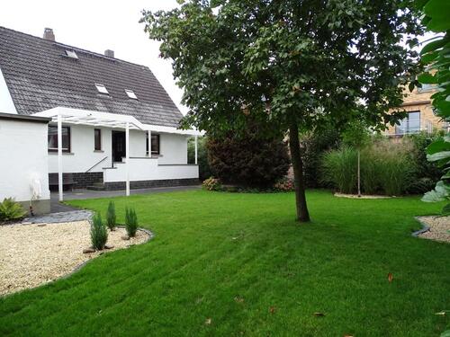 Foto - Freistehendes Einfamilienhaus mit großem Garten in Seligenstadt