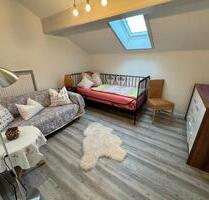 Gemütliche 2 Zi DG Whg. für Pendler oder als Zweitwohnsitz - Bad Reichenhall