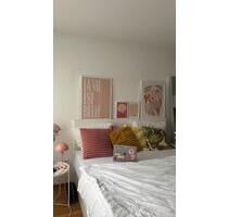 UNTERMIETE Helle 1-Zimmer Wohnung mit Aufzug auf der Ehrenstraße - Köln Innenstadt