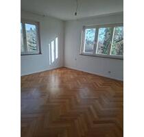 3 Zimmer Wohnung in Esslingen auf 2,5 Jahre zu vermieten - Esslingen am Neckar Hegensberg