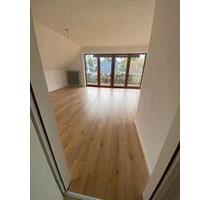 2-Zimmer DG-Wohnung 77 qm mit EBK und Garage im Sandweg Osternb - Oldenburg Drielaker-Moor