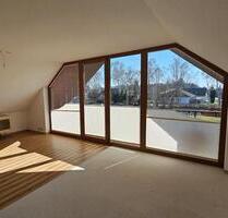 Dachgeschosswohnung mit Südbalkon – ideal für eine Person - Oldenburg in Holstein