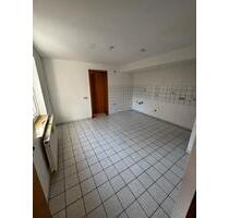 Häuschen zu vermieten - 500,00 EUR Kaltmiete, in Burkardroth (PLZ: 97705)
