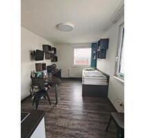 Cozy Furnished Studio Near City Center | Dec–Jan | All-In Rent - Berlin Lichtenberg