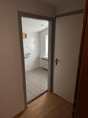 Foto - 1 Zimmer Dachgeschoßwohnung zur Miete in Duisburg