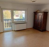 3 ZKB in guter Lage in Lorsch - 1.250,00&nbsp;EUR Kaltmiete, ca.&nbsp; 90,00&nbsp;m&sup2; in Lorsch (PLZ: 64653)