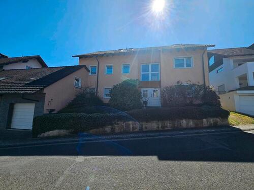 Foto - Saniertes Einfamilienhaus mit Einliegerwohnung, Wärmepumpe & PV