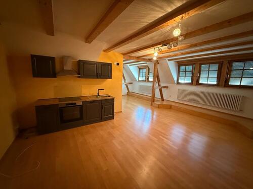 Foto - 3-4 Zimmer Wohnung zu Vermieten im 1 OG
