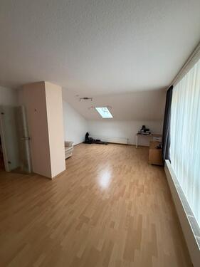 Foto - Teilmöblierte 2 ZKB Wohnung mit EBK und Klimaanlage