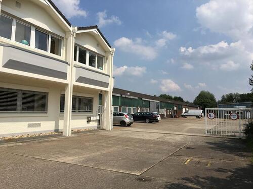 Foto - Beheizte Lager Bürofläche zu vermieten