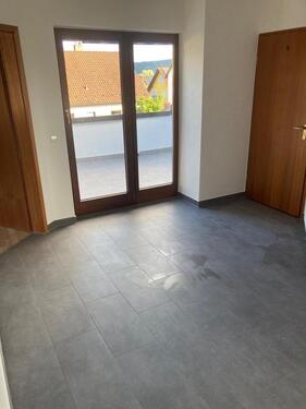 Foto - DG Wohnung 67 qm in Urbach zu vermieten