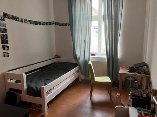 Foto - Zimmer in zentraler Lage – 13 m2 in entspannter 4er-WG.