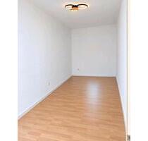 Frisch renovierte 2 Zimmer Erdgeschosswohnung inkl. Stellplatz - Leinefelde-Worbis