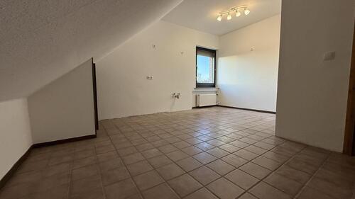 Foto - Dachgeschoßwohnung in Brühl zur Miete