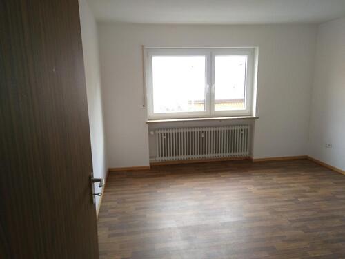 Foto - 3 Zimmer Erdgeschoßwohnung zur Miete in Röslau