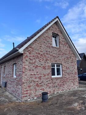 Foto - Neubau Einfamilienhaus - 1.150,00&nbsp;EUR Kaltmiete, ca.&nbsp; 100,00&nbsp;m&sup2;