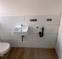 Erstbezug108 qm 3-Zimmer-Dachwohnung neues BadGarten 3 FH - Borken (Hessen)