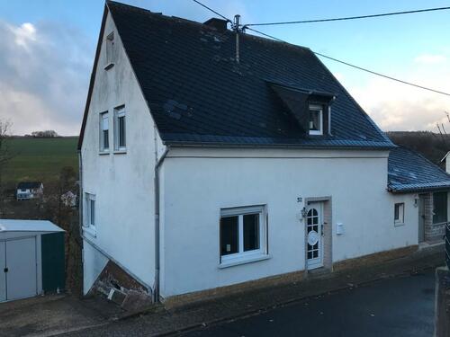 Foto - Einfamilienhaus zu mieten - 750,00&nbsp;EUR Kaltmiete, ca.&nbsp; 97,00&nbsp;m&sup2;