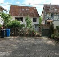 Haus in Schatten der Burg Reichenstein zu VERKAUFEN - Puderbach