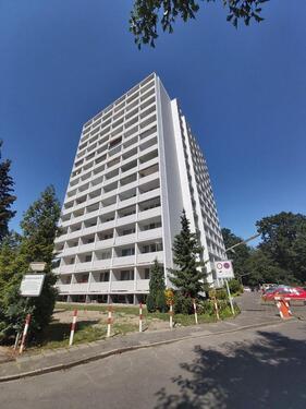 Foto - Schöne 1 Zi Whg im 12 OG inkl. Küche, Abstellraum u Stellplatz