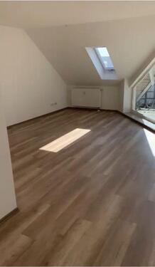 Foto - 1.5 Zimmer Dachgeschoßwohnung zur Miete in Halle (Saale)