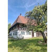 Idyllisches, denkmalgeschütztes Bauernhaus im Herzen von Wolfegg