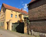 Foto - Großer 4 Seitenhof mit zwei Häuser