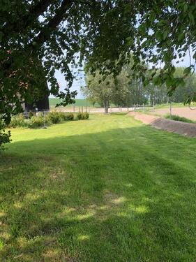 Foto - Pferdehaltung, Wohngemeinschaft, Mehrfamilienhaus, Dreiseitenhof