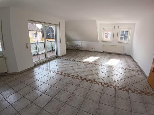 Foto - Helle 3 Zimmer Wohnung ca.105qm mit Balkon