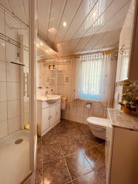 Foto - 8 Zimmer Doppelhaushälfte zum Kaufen in Heringen (Werra)