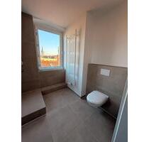 Dachgeschoss Erstbezug: 4 Zimmer, Top-Energiewerte & 10 m² Balkon in zentraler Lage - Osnabrück Wüste