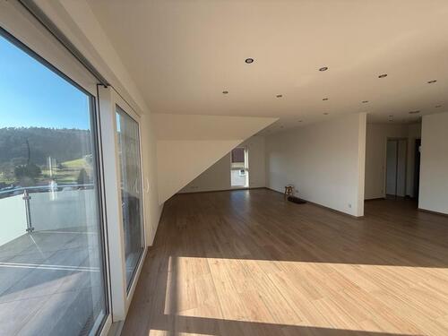 Foto - Dachgeschoßwohnung in Breuberg zur Miete