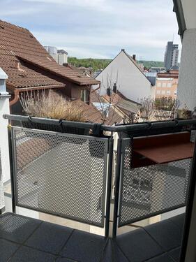 Foto - 2-ZKB Dachgeschosswohnung mit Balkon in zentraler Lage KL